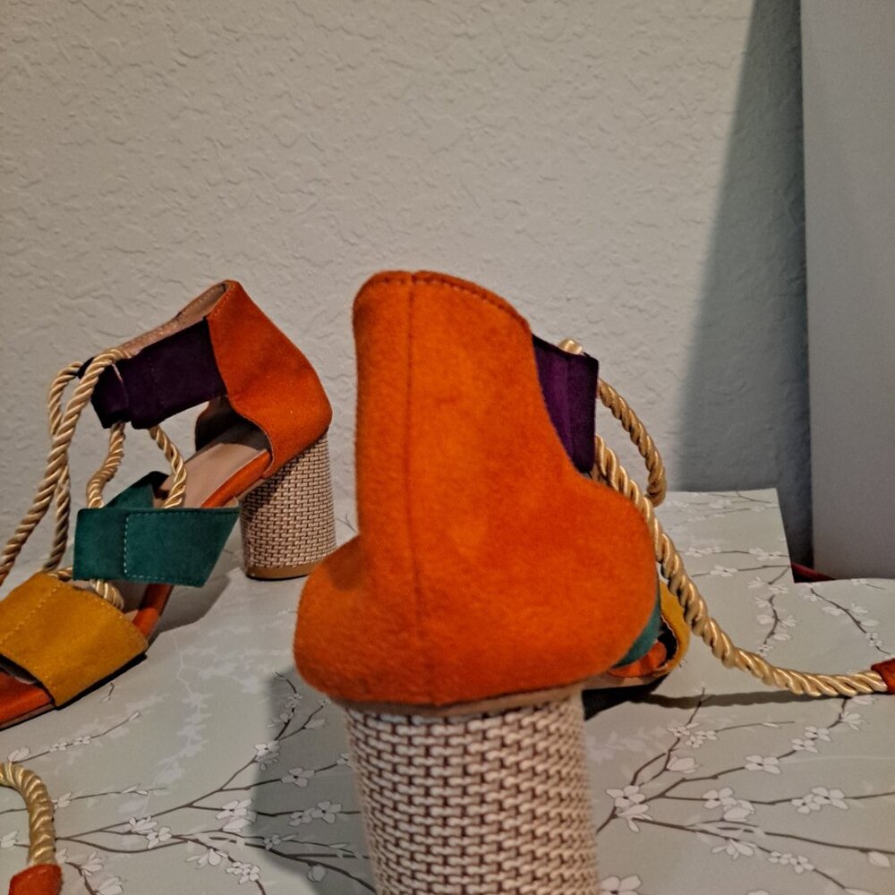 Colorful Chunky Rattan Heels - Size 7 - Picture 3 of 3